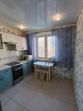 , 2-комн., Челябинск