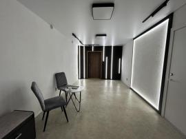 Аренда коммерческой, 3-комн., Челябинск