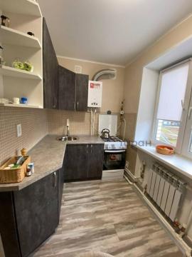 Квартиры, 3-комн., Чебаркуль